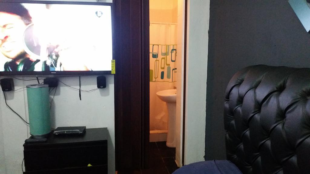 Aarony Hotel Santo Domingo Værelse billede
